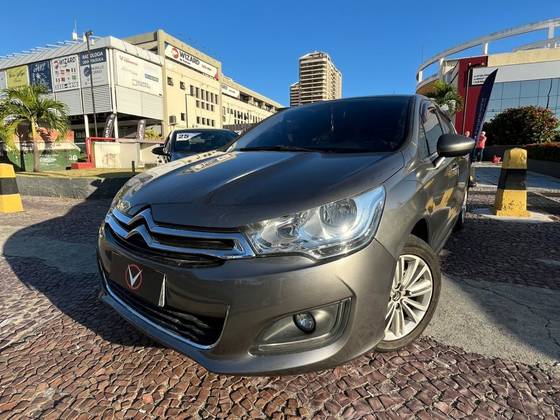 CITROËN C4 LOUNGE 1.6 ORIGINE 16V TURBO FLEX 4P AUTOMÁTICO CITROËN C4 LOUNGE 1.6 ORIGINE 16V TURBO FLEX 4P AUTOMÁTICO